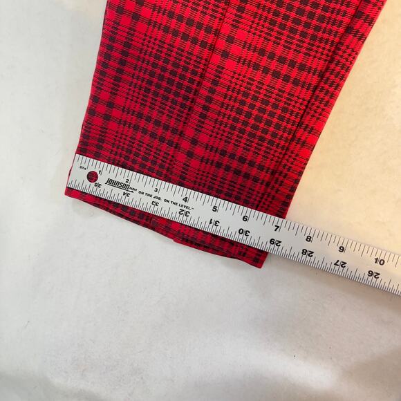 Terra & Sky Stretch Pull On Pant Ankle Woman's 1X (16W-18W) Red Black Plaid - Picture 4 of 12